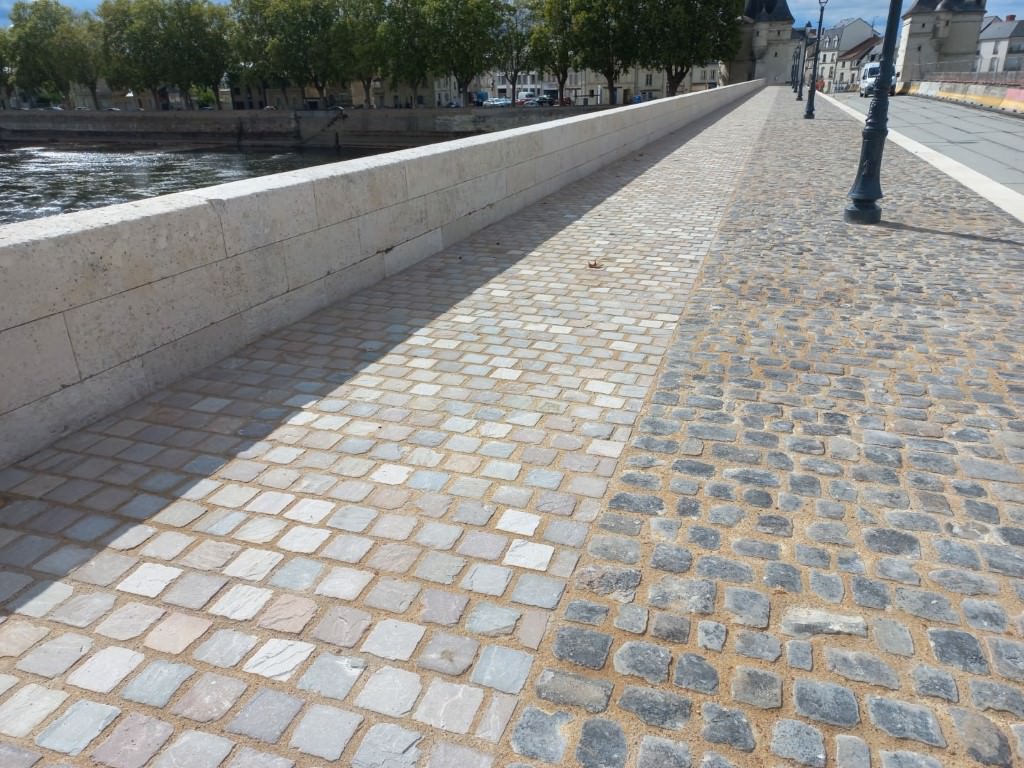 Pavage-pont-Henri-IV.jpg