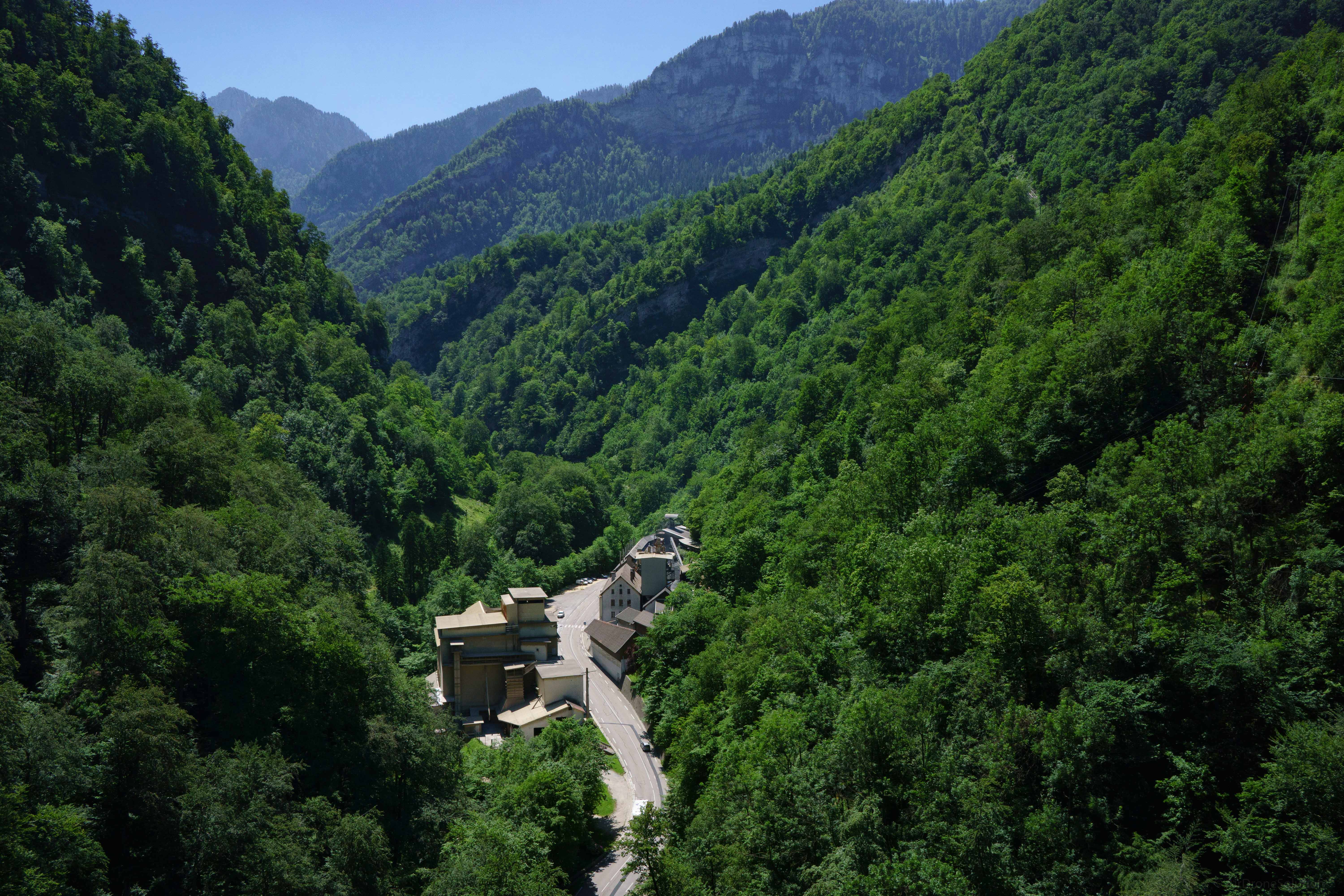 coulisse-gisement_laperelle_1.jpg