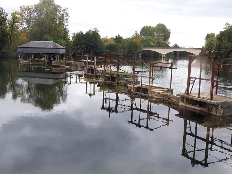 Immersion works with PROMPT fast-setting cement