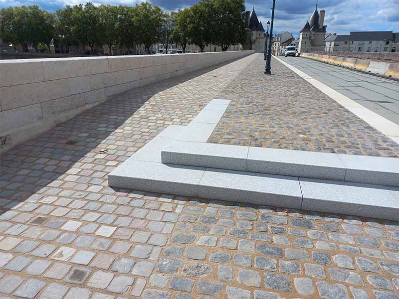 Sigillatura delle fughe di lastricati - Ponte Henri IV