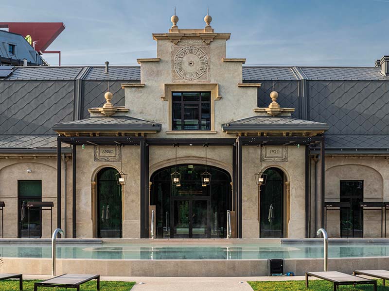 Restauration des débords de toits des Termes de Montel